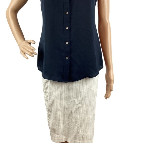 Banana Republic Blouse Size 2 Navy Sheer Sleeveless Button Front - Picture 3 of 7